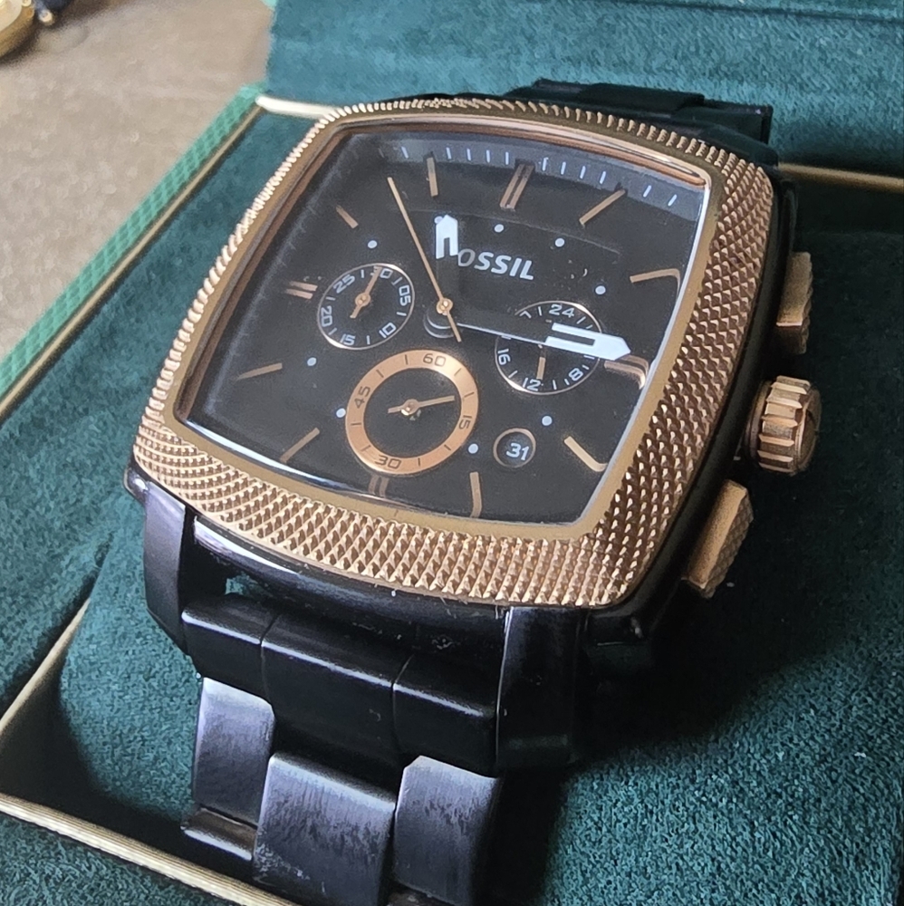 Fossil Black Watch with Gold Detailing